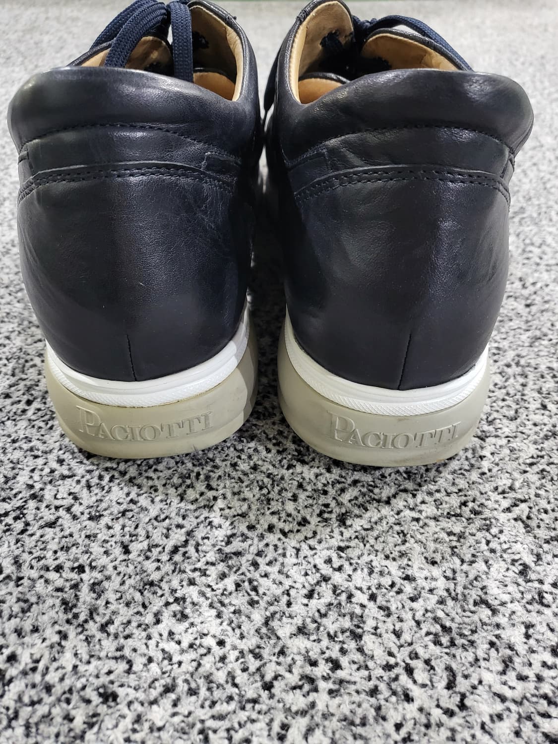 체사레 파치오티 상품이미지4