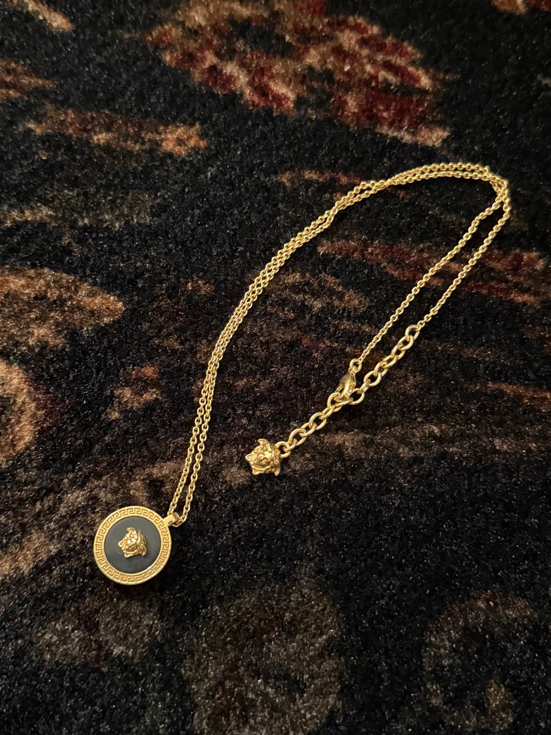 베르사체 목걸이 상품이미지1