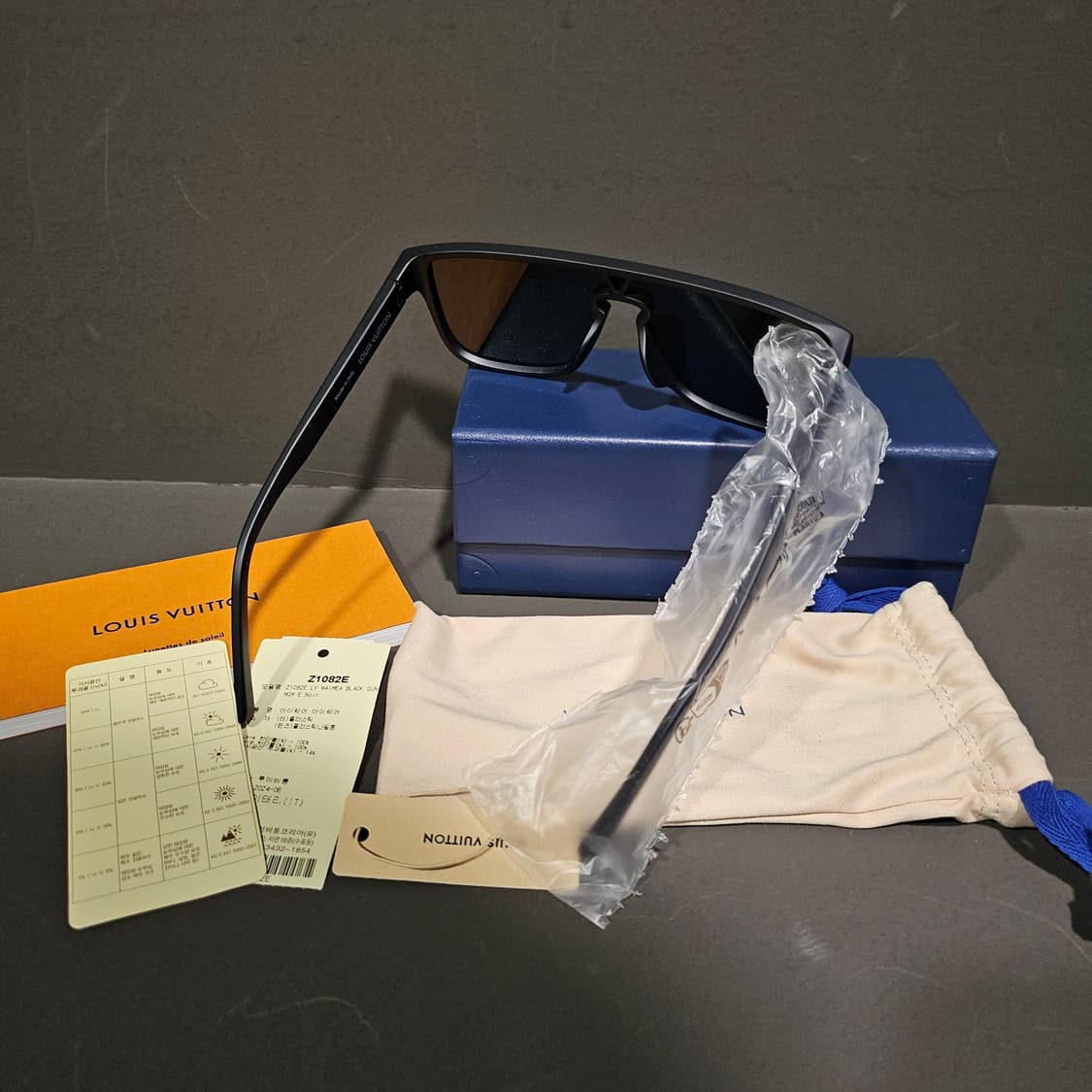루이비통 남성 LV 와이메어 모노그램 신상 선글라스 상품이미지5