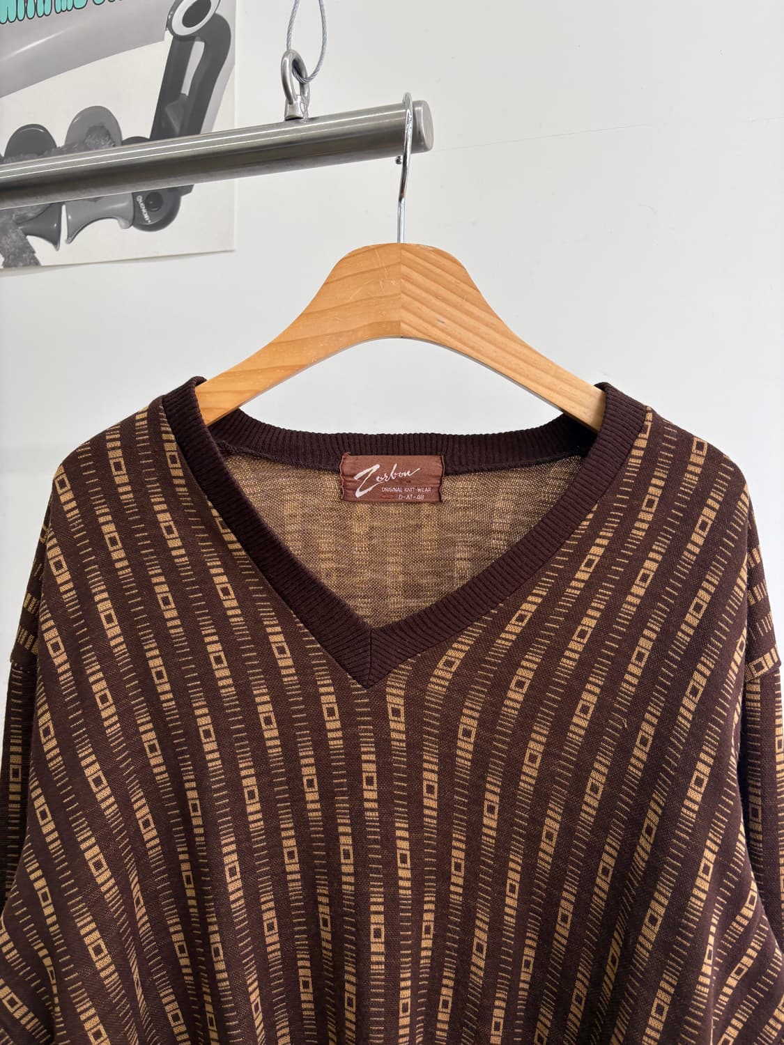 VINTAGE 브이넥니트 상품이미지2