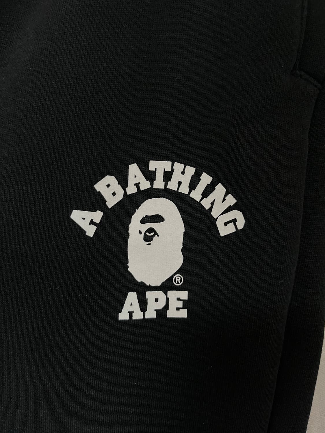 베이프 컬리지 로고 스웻팬츠 상품이미지4