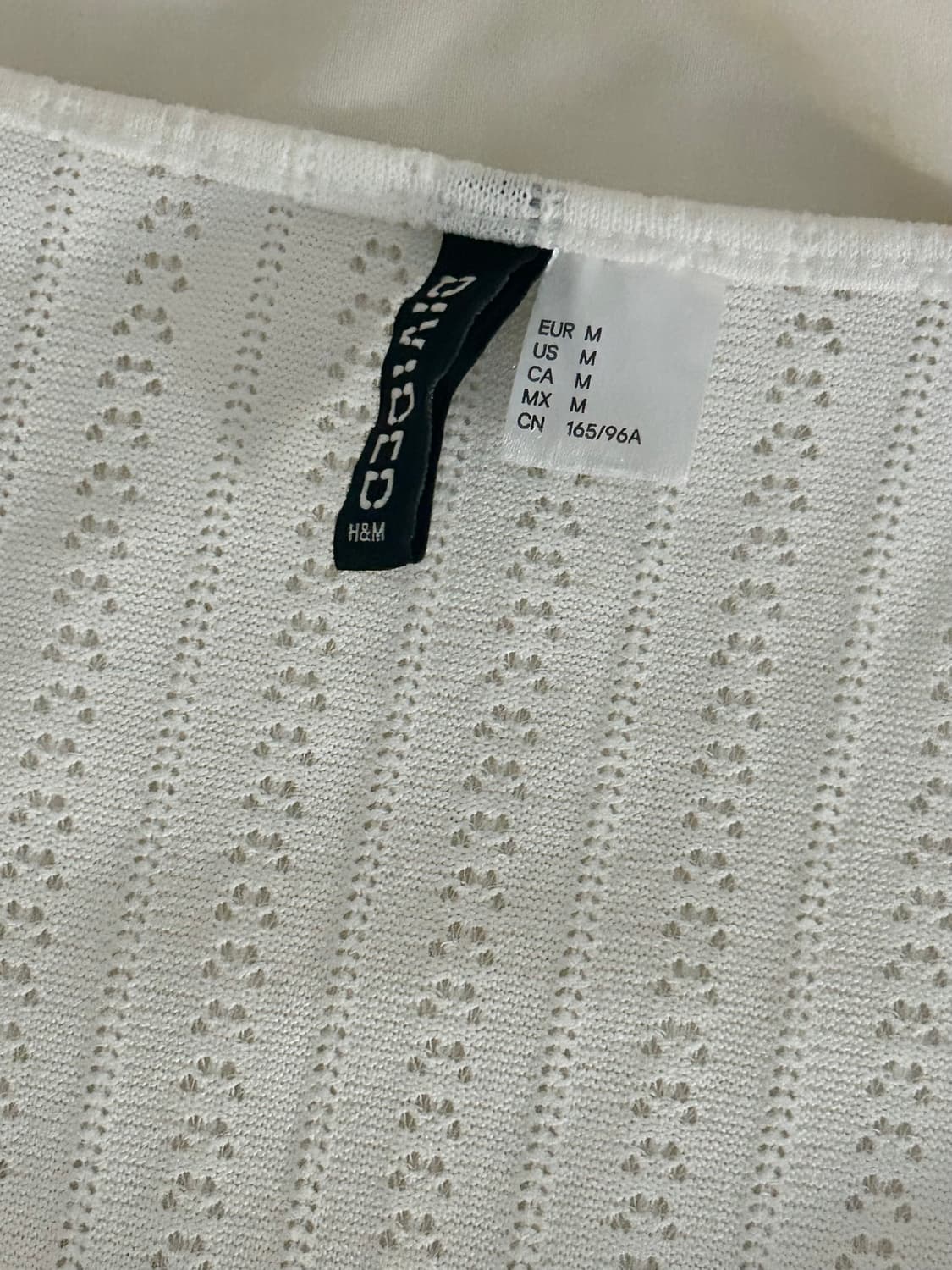 H&M 화이트 펀칭 리본 레이스 화이트 가디건 상품이미지2