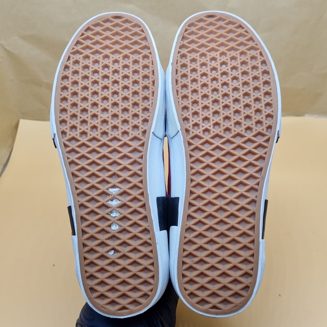 반스 스케이트 로우 리컨스트로우 275 상품이미지3