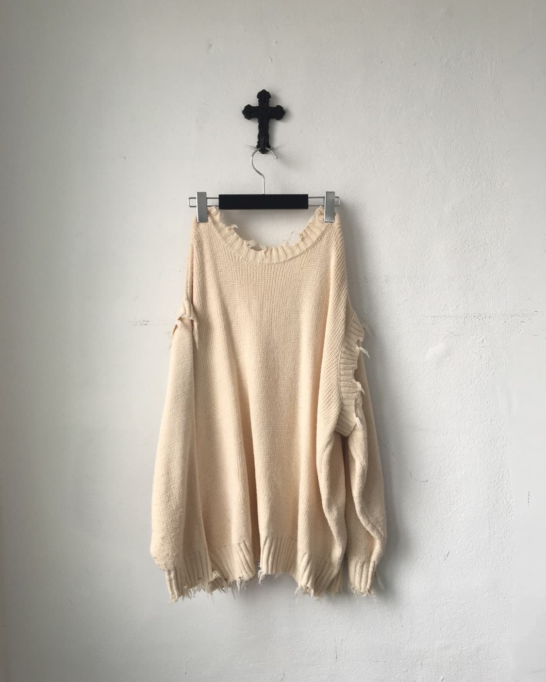 Damage open knit cardigan 상품이미지3