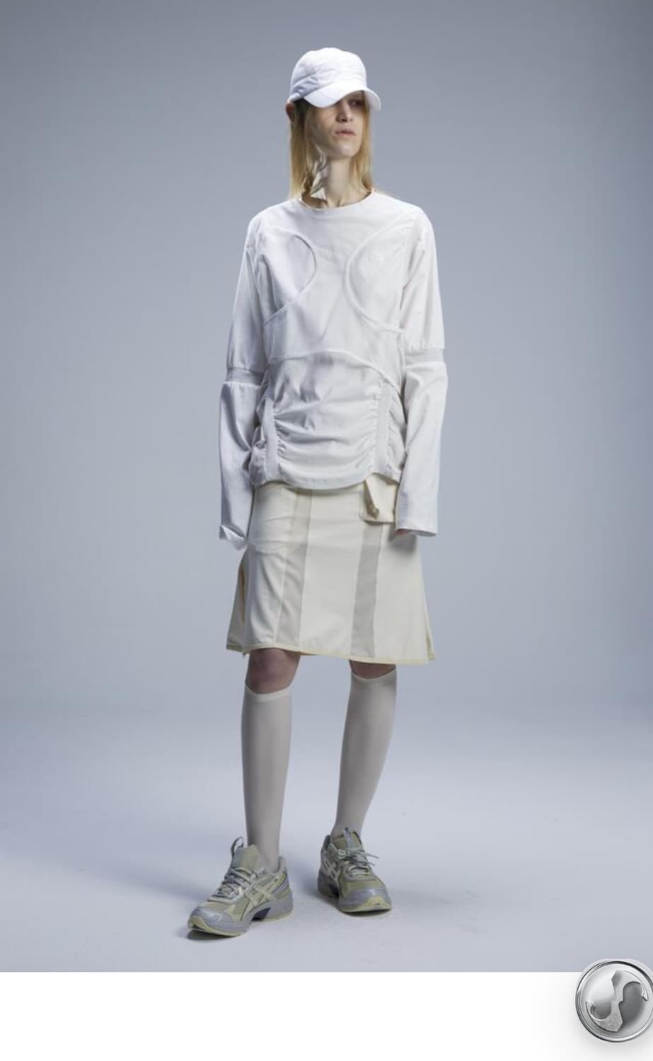 오호스 메쉬 밴드 롱 슬리브 화이트 상품이미지1