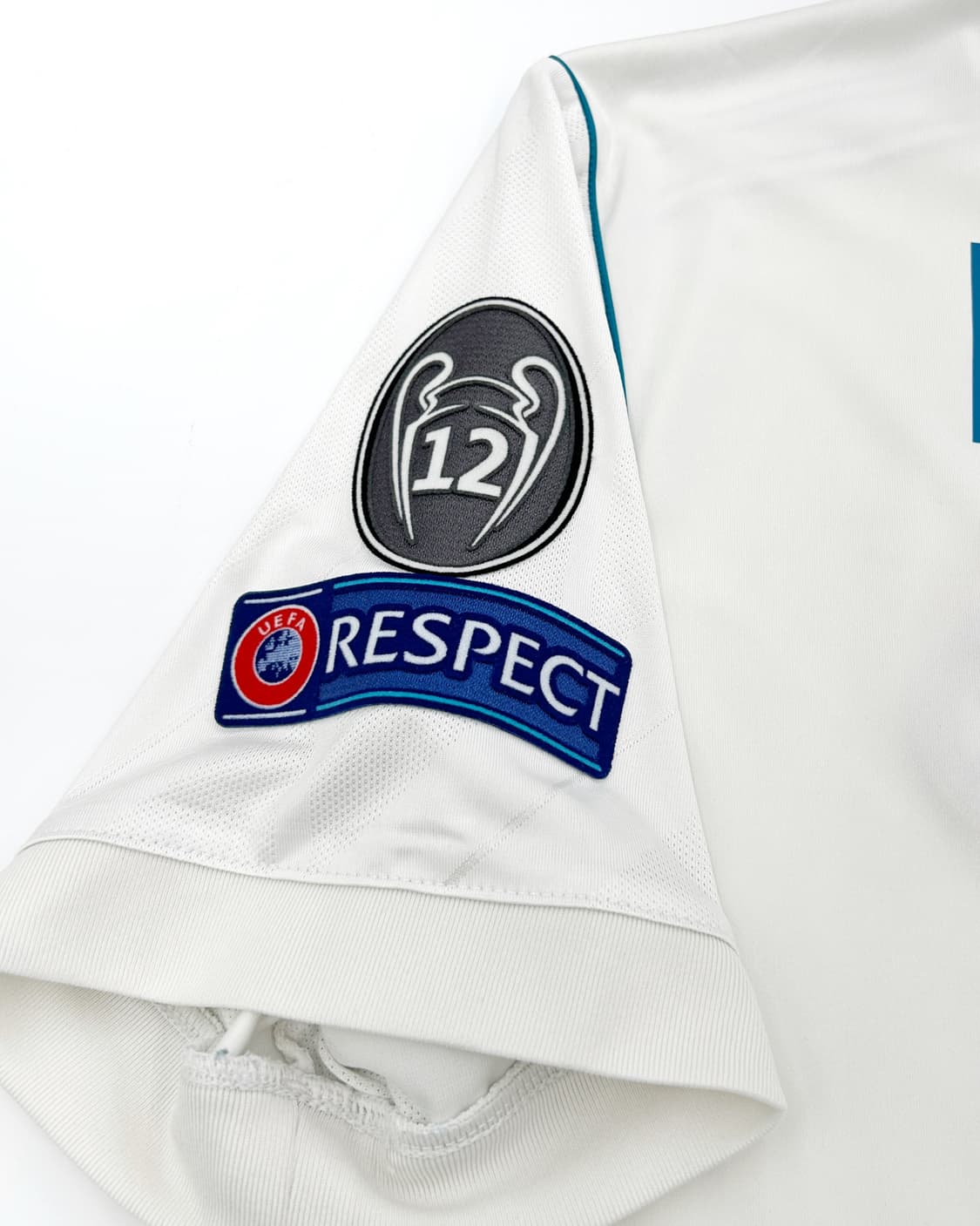 아디다스 17-18 레알 마드리드 홈 챔스킷 호날두  상품이미지6