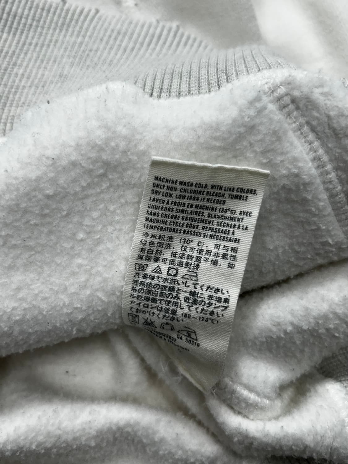 아베크롬비 y2k 데미지 기모 후드티 상품이미지7