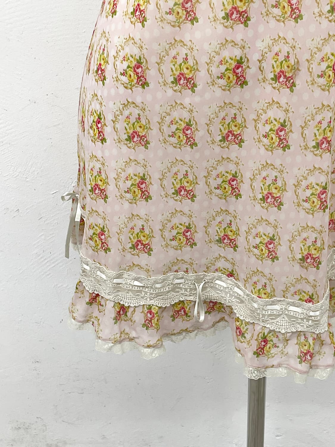 에블린 플로럴 레이스 슬립 상품이미지3