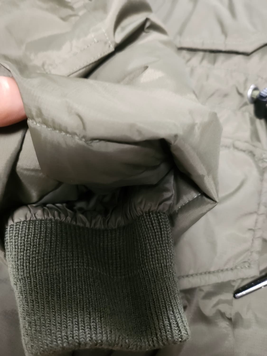 아웃스탠딩 카라코람 구스다운  상품이미지10