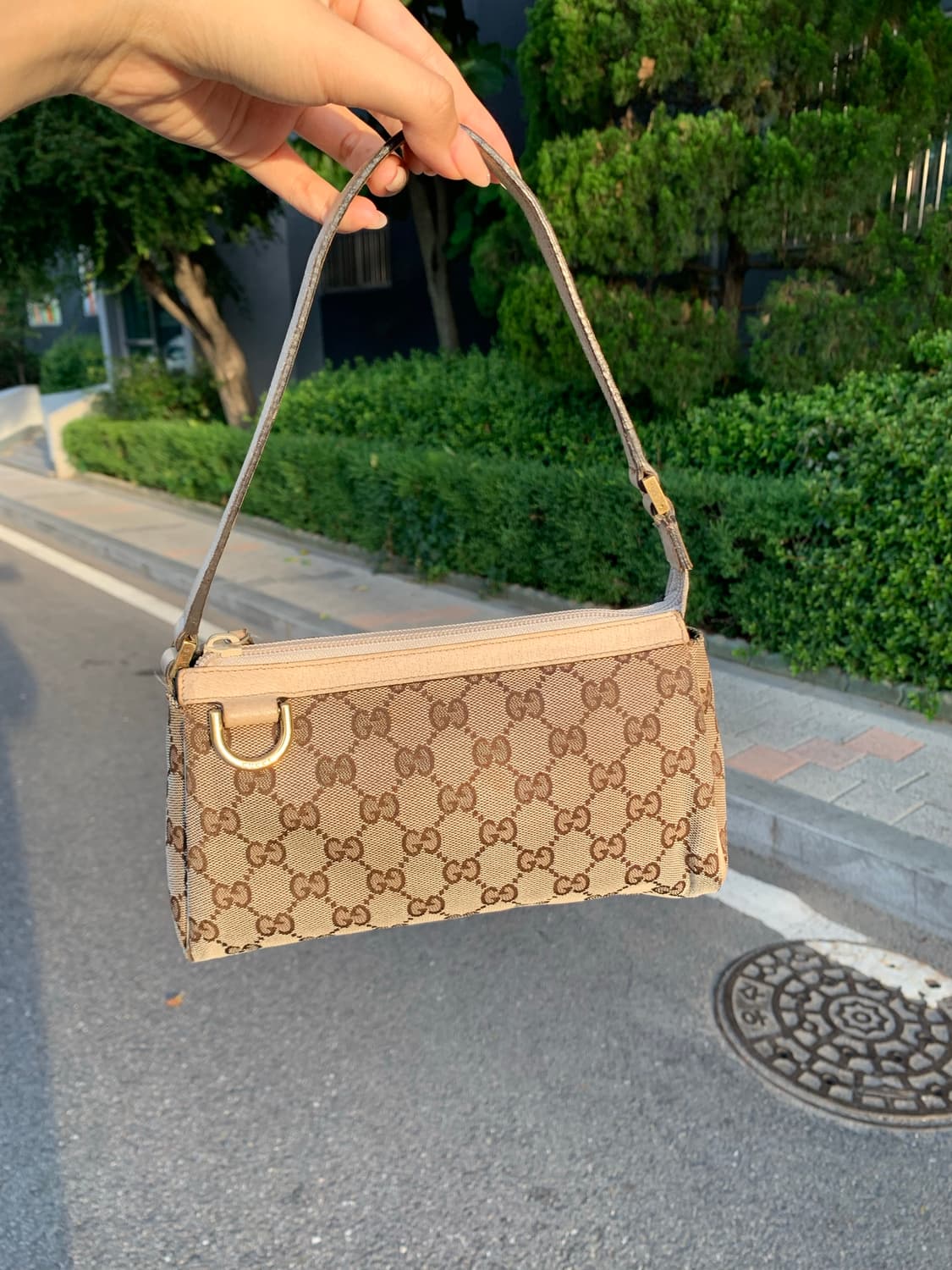 🤎 Gucci 캔버스 GG 미니 자가드 숄더백 상품이미지1