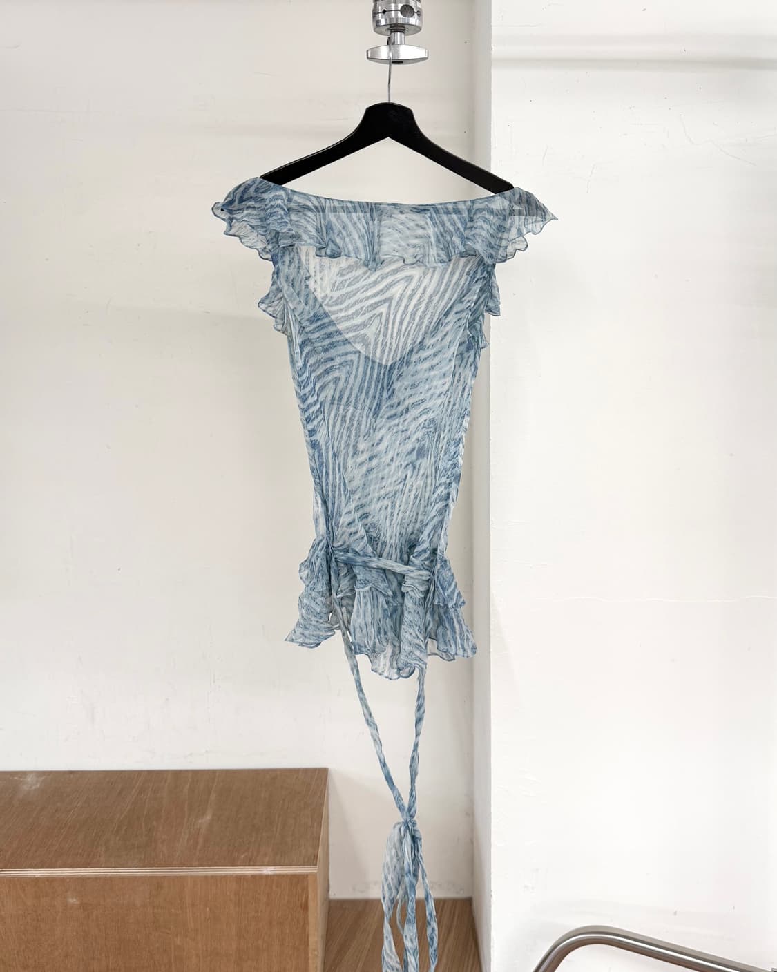 폴로 랄프로렌 블루 러플드 지브라 프린트 시폰 탑 상품이미지6