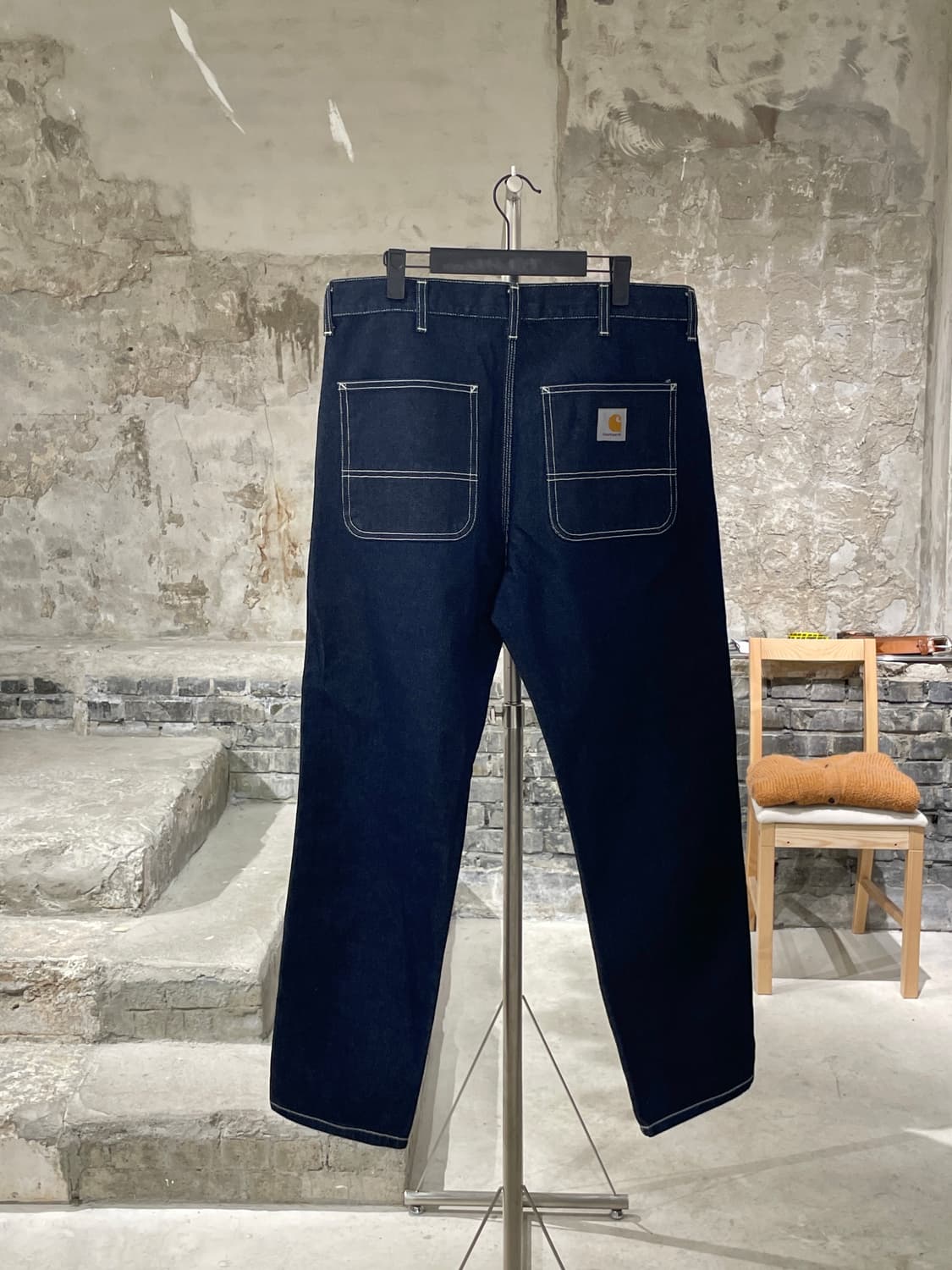 칼하트 wip 진청 penrod 데님 팬츠 상품이미지6