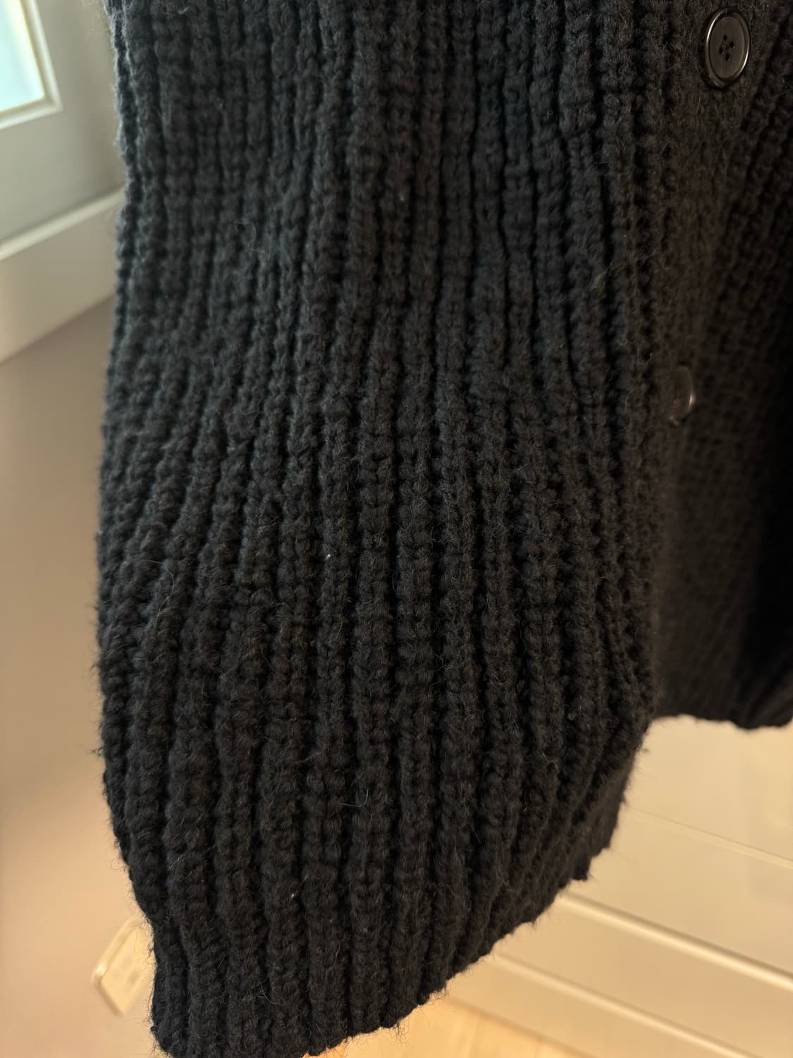 낫띵에브리띵 OVERSIZED CHUNKY KNIT CARDIGAN 상품이미지4