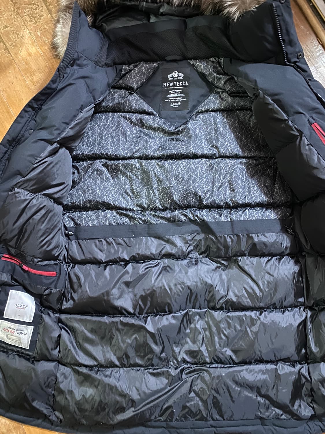 올젠 뉴테라 대장급(거위솜털80%)남성 L 무광블랙 상품이미지4