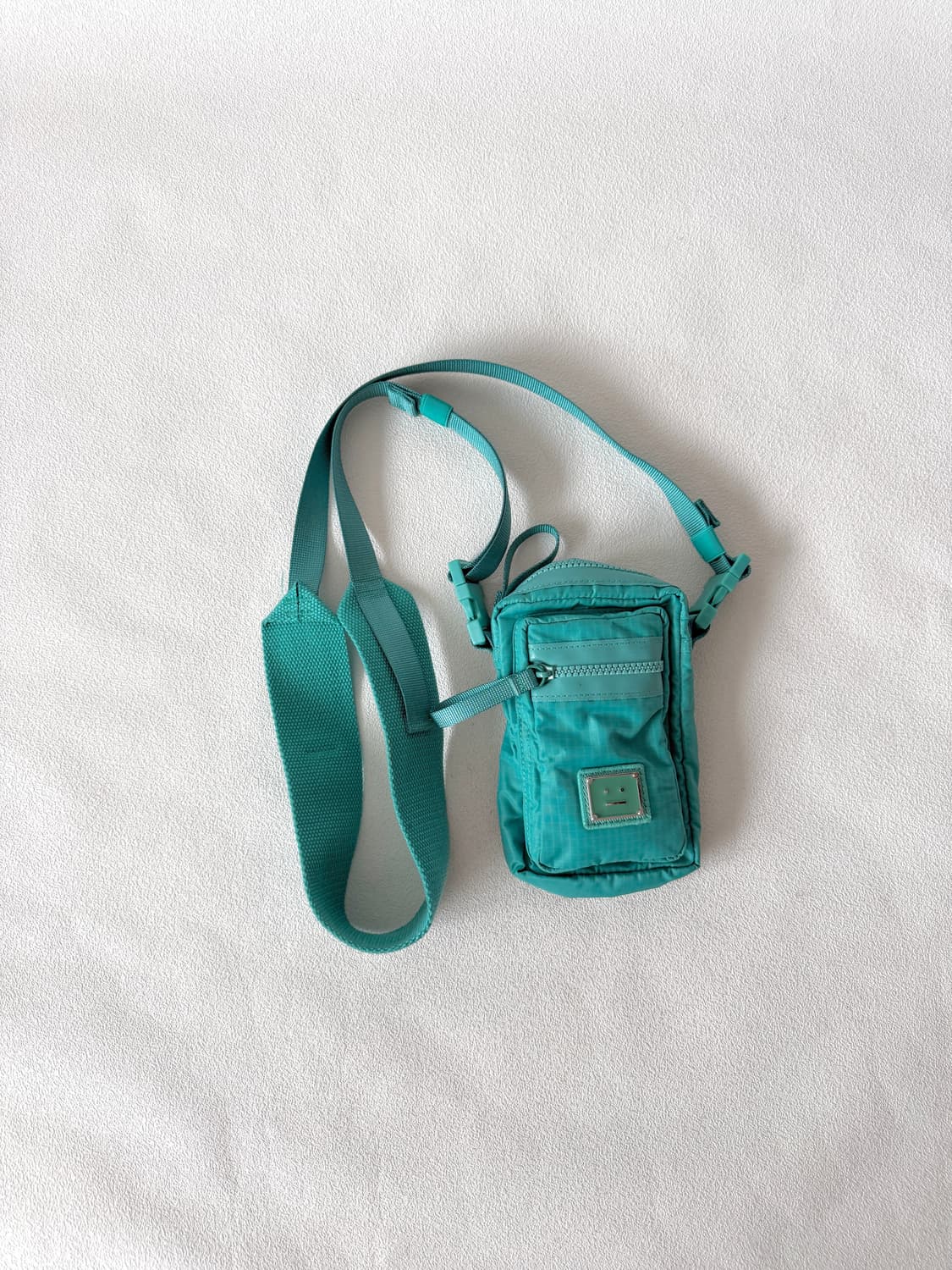 아크네스튜디오(Acne Studios) 미니 크로스백 상품이미지1