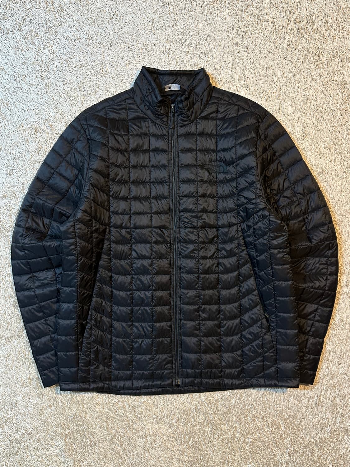 노스페이스 써모볼 퀼팅 경량패딩 올블랙 상품이미지1