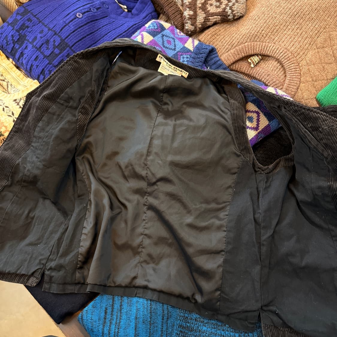 캐서린햄넷런던 코듀로이베스트  상품이미지4