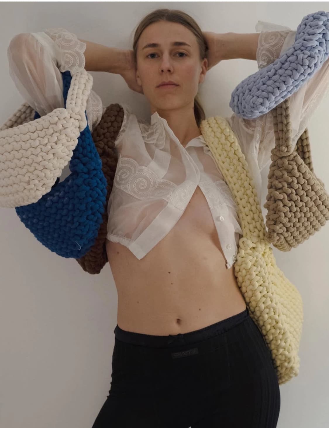 (수미님착용) 샵아모멘토 Pien Studio Knitted Bag 상품이미지5