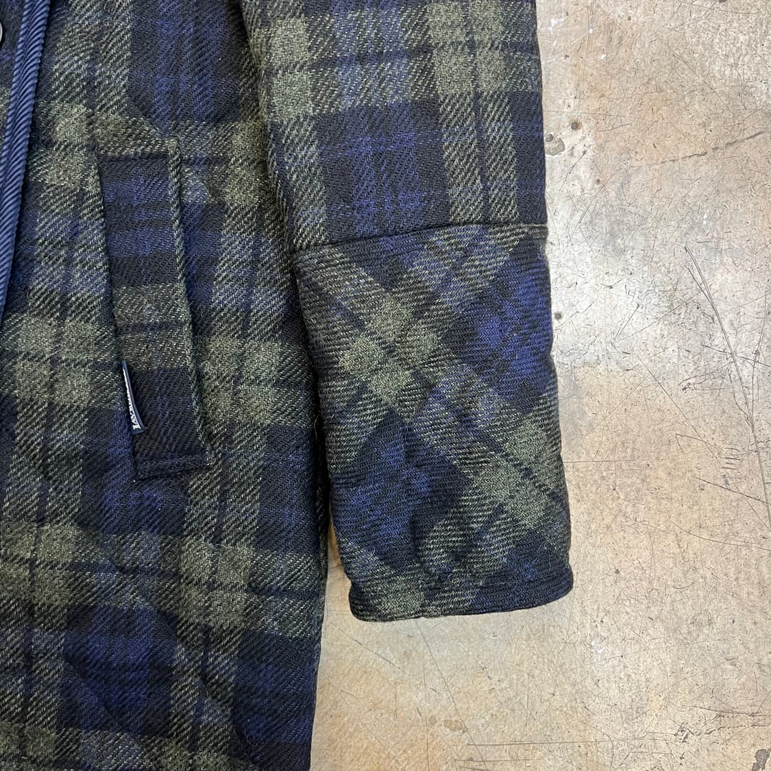 avenham x ships 블랙와치 울 퀼팅코트 상품이미지4