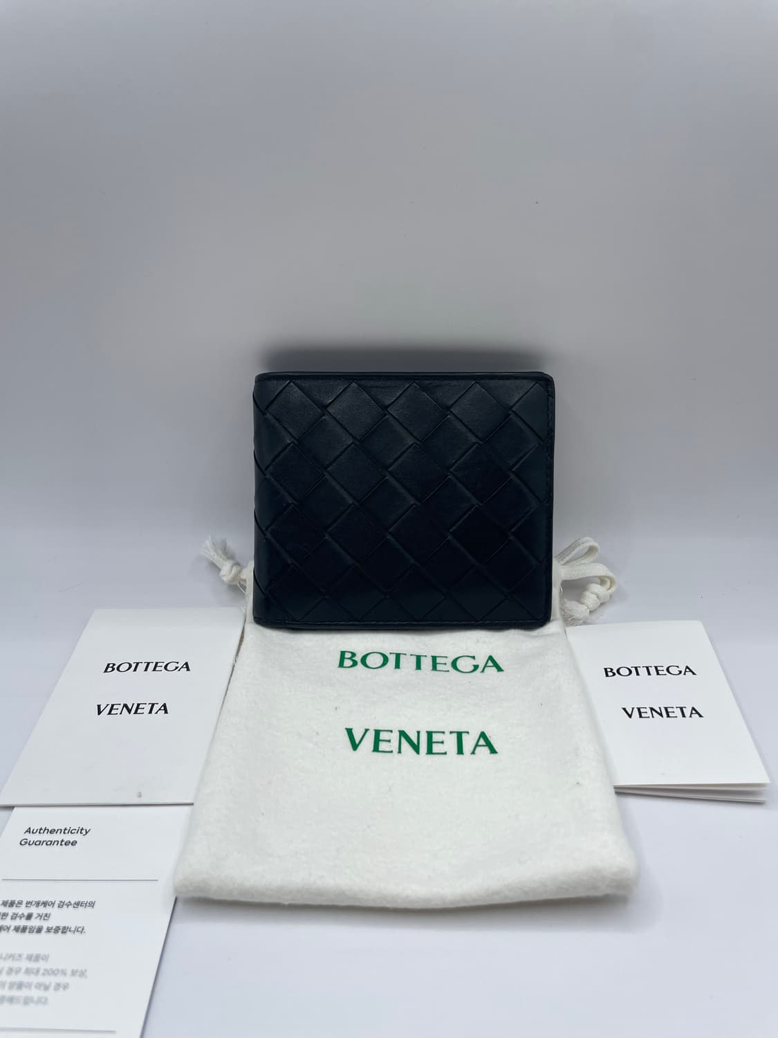 보테가베네타 인트레치아토 반지갑 블랙 상품이미지1