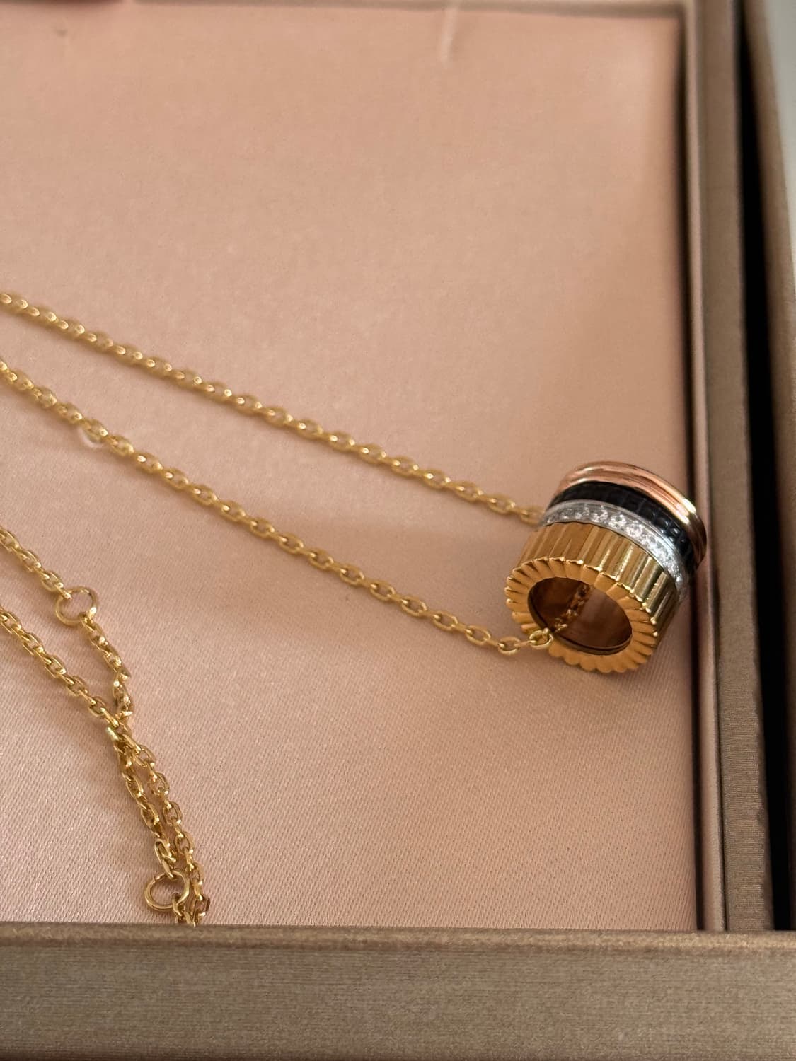 반클리프 아펠 목걸이+부쉐론 콰트로 목걸이 일괄 상품이미지4