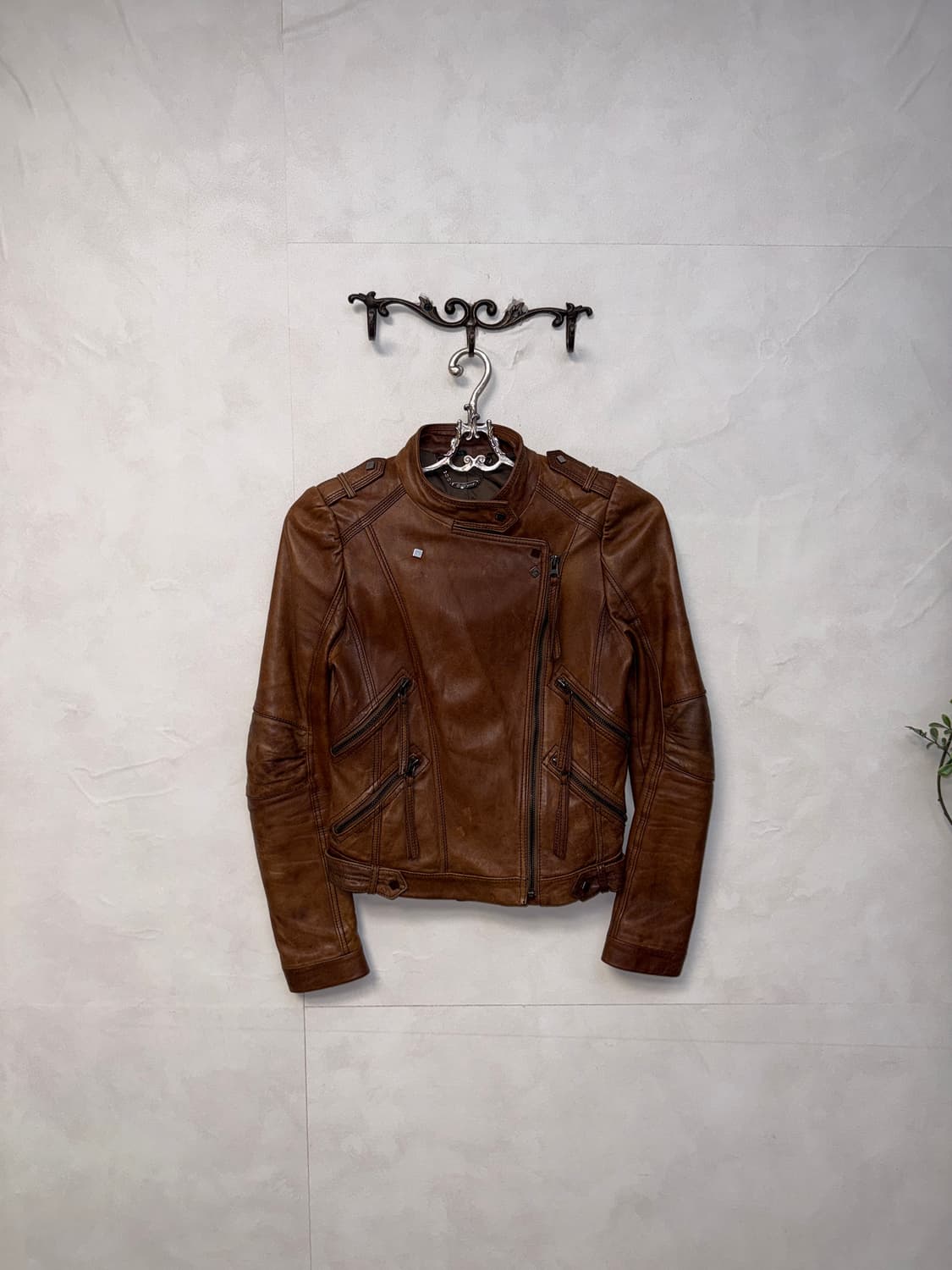 Brown lamb skin shirring zipper jacket  상품이미지1