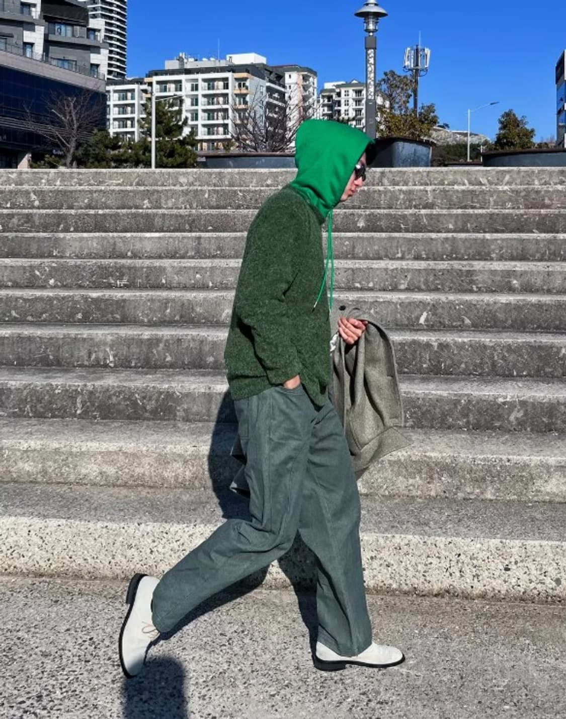 레이어유니온 오버 후디 그린 L 팝니다. 상품이미지2