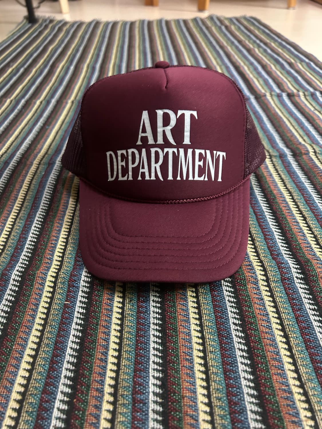 The TALES 버건디 매쉬캡  상품이미지1