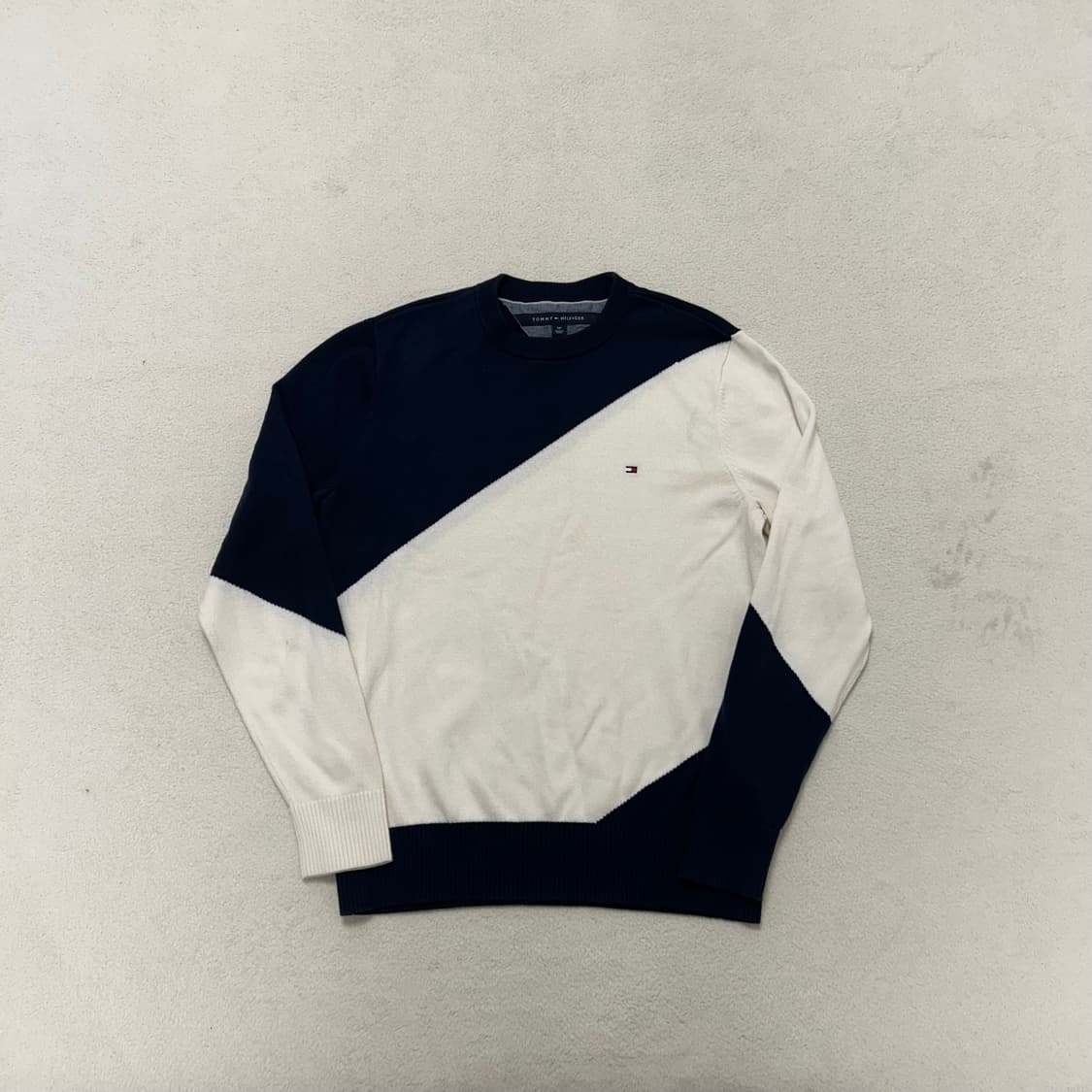 Tommy Hilfiger navy knit  상품이미지4