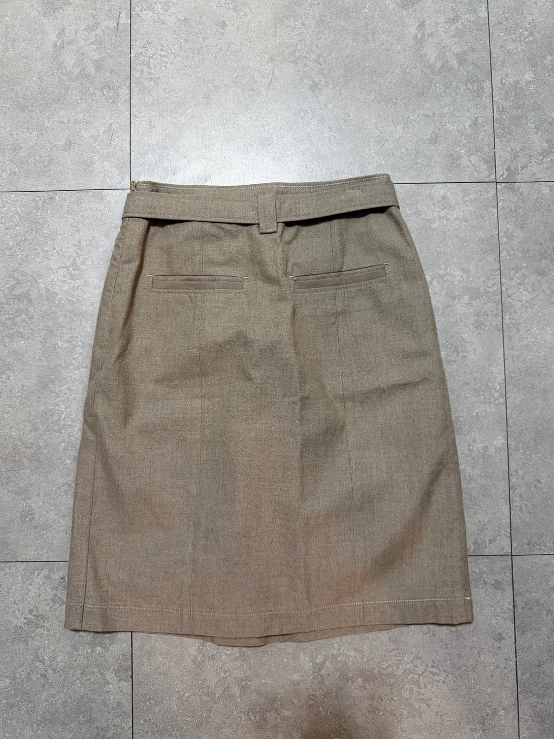 휴고보스 블랙라벨   빈티지   미디 스커트  27인치 상품이미지5