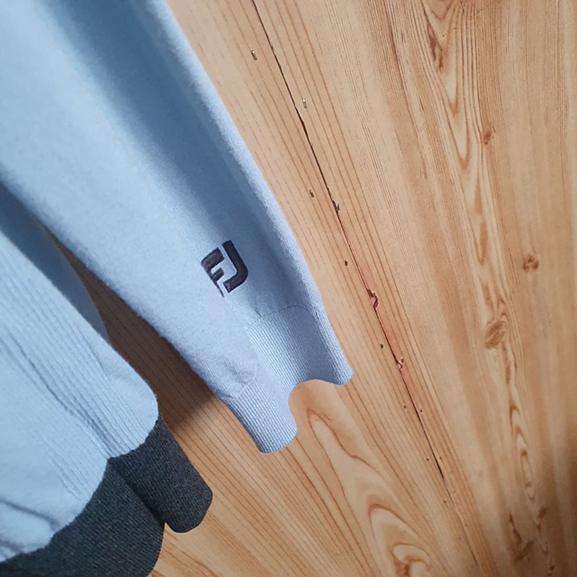 풋조이 브이넥 니트 105 상품이미지3