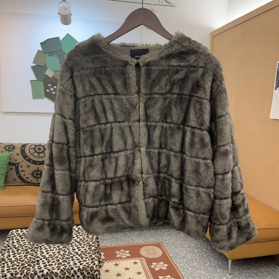 자라 핀터감성 몹와이프코어 락시크 힙 퍼자켓 M C09058 상품이미지3