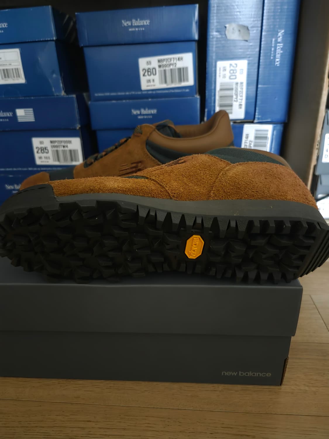 뉴발란스 레이니어 로우 265 새상품 상품이미지2