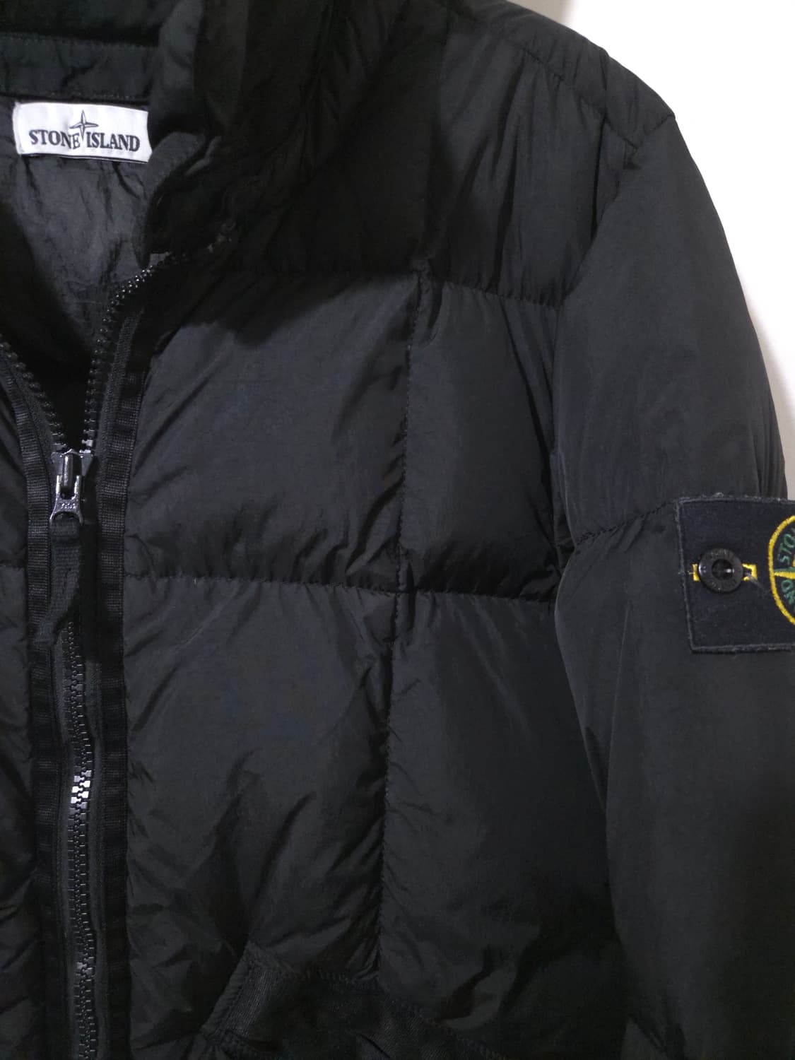 [새상품급, 21Fw] 스톤아일랜드 크링클랩스 패딩 M size 상품이미지5