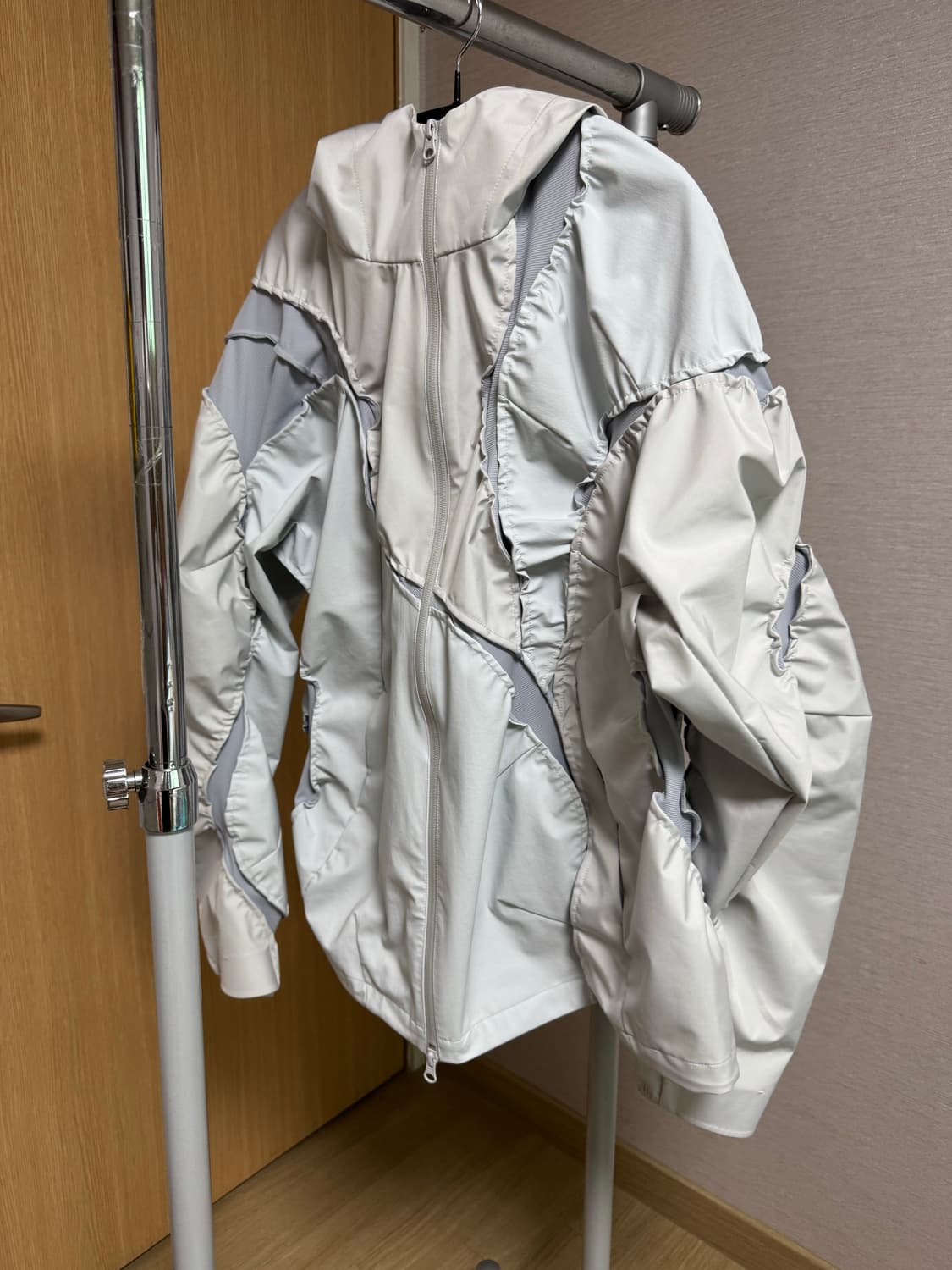 [L]포스트아카이브팩션 6.0 technical jacket left 상품이미지2