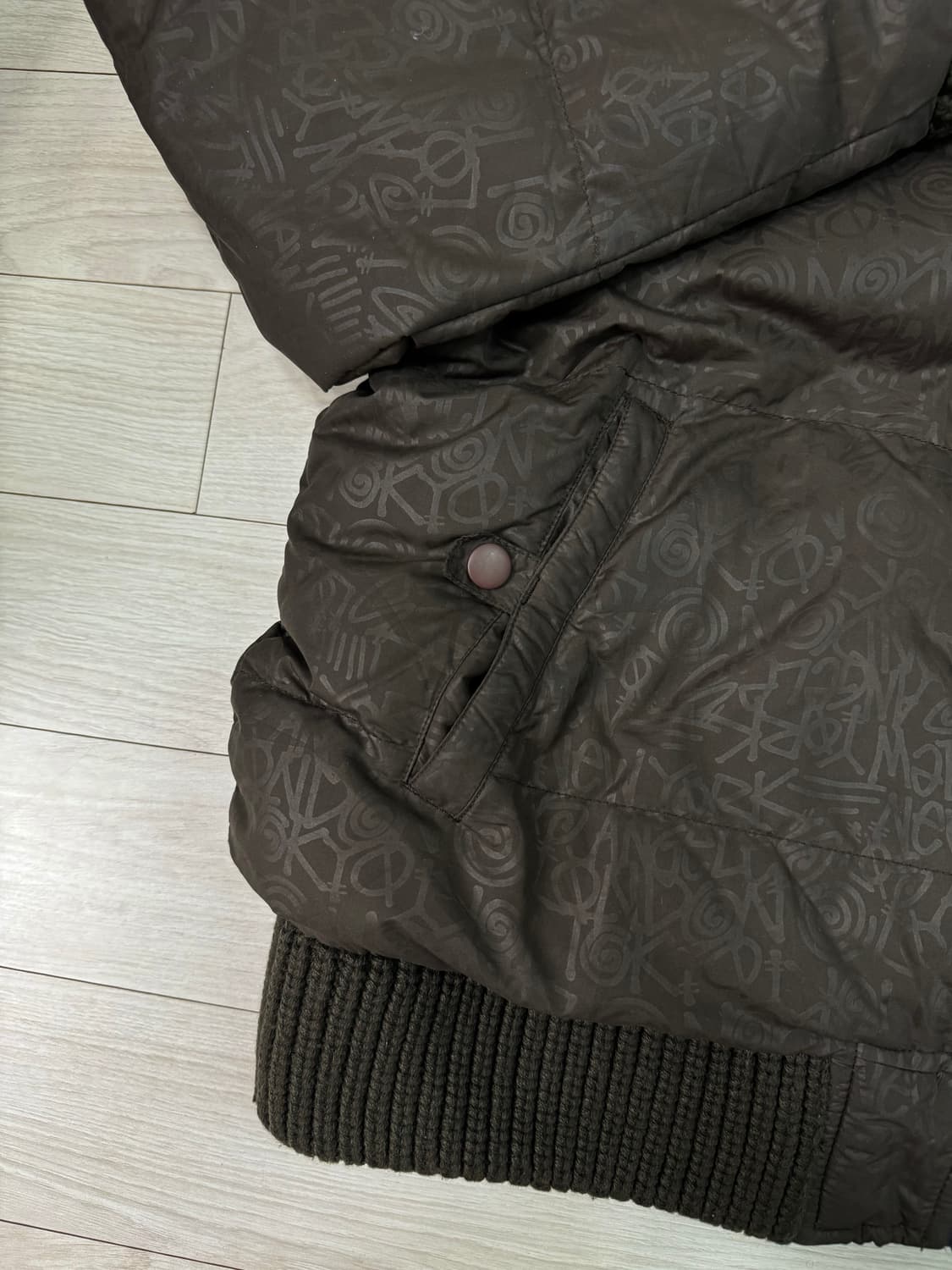 스투시 그라피 풀 패턴 다운 패디드 자켓 상품이미지4