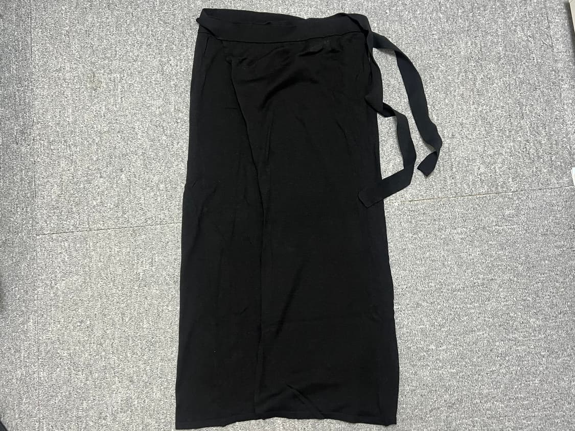 미스치프 랩 니트 스커트 상품이미지2