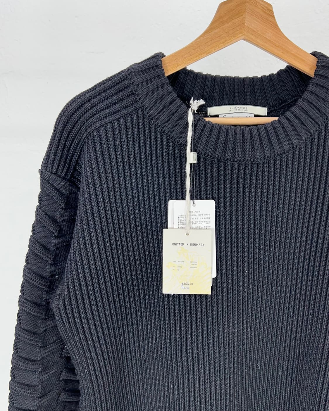 앤 할리우드 x sns 블랙 해링 이펙트 니트 상품이미지2