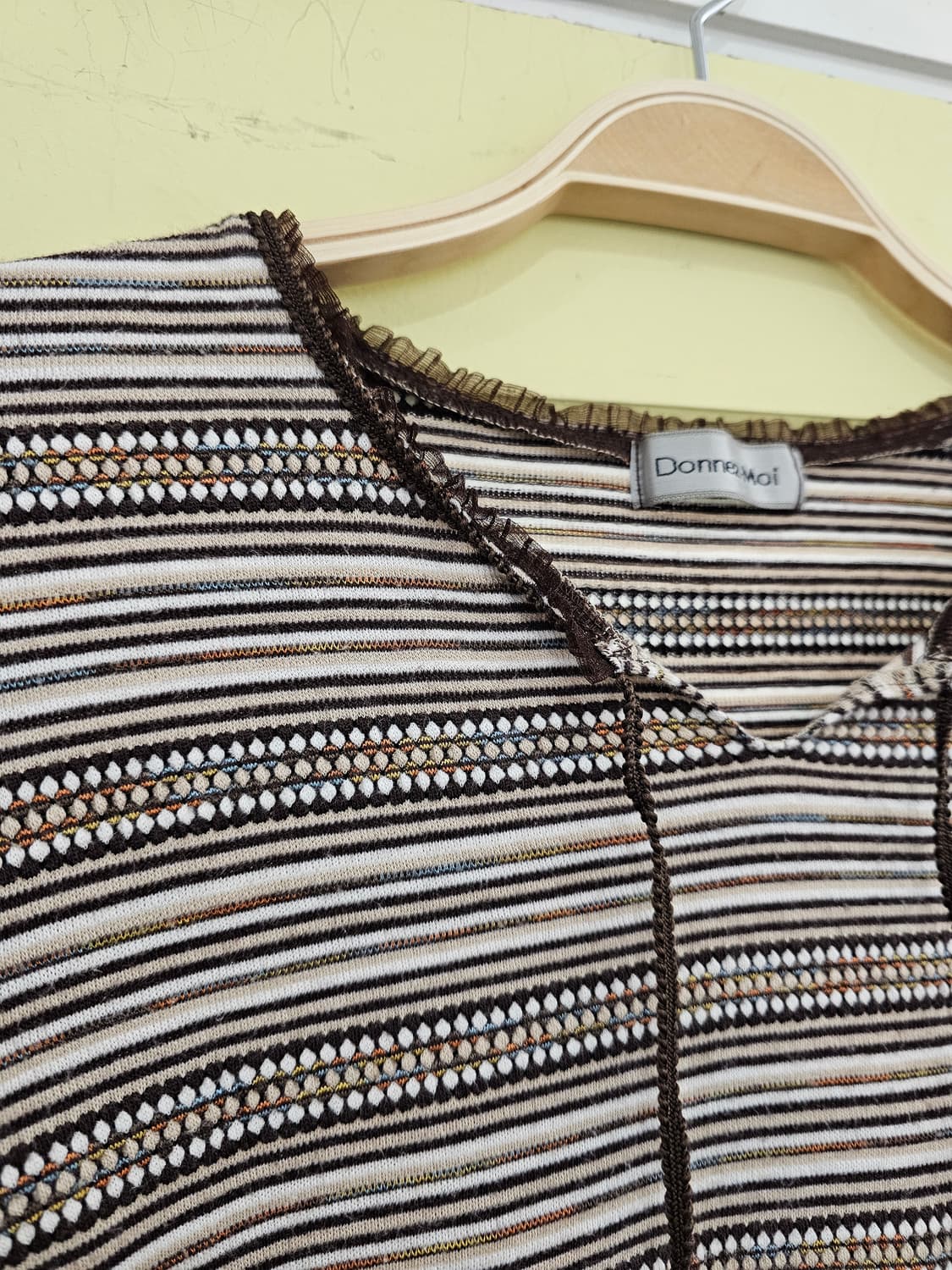 Donnez-Moi 에스닉 브라운 스트라이프 T 상품이미지3