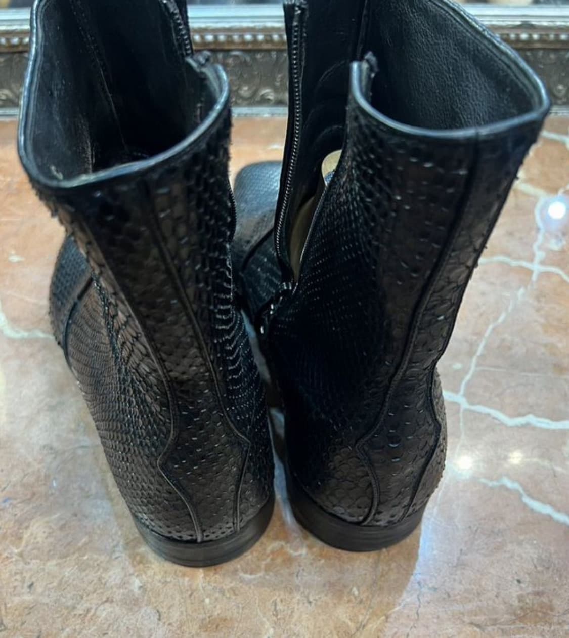 PRADA 프라다 사이드 집업 부츠(파이톤 스킨-뱀피)8 사이즈-해외발송 상품이미지3