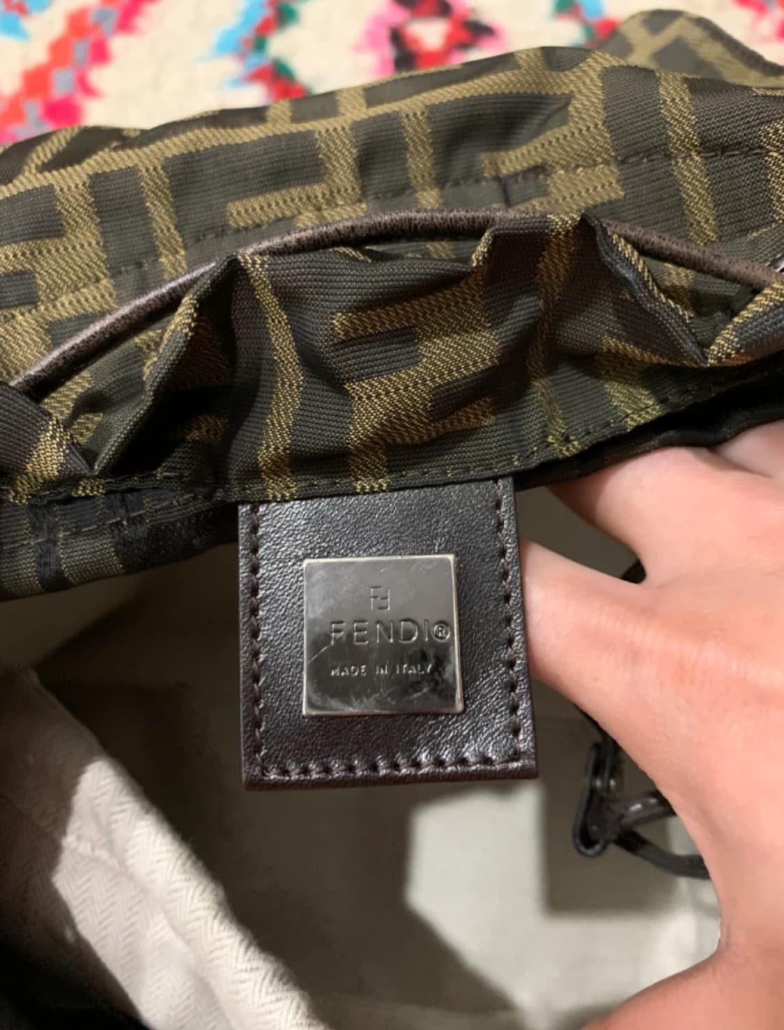 펜디 주카백 빅로고 백팩 상품이미지7