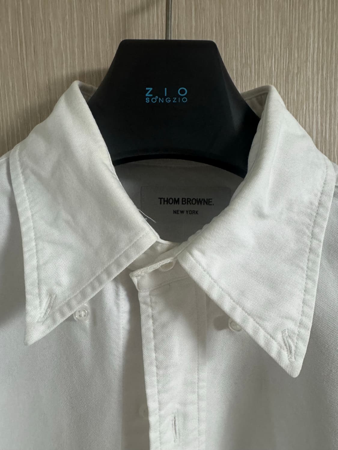 [5사이즈] 톰브라운 암밴드 셔츠 화이트 상품이미지4