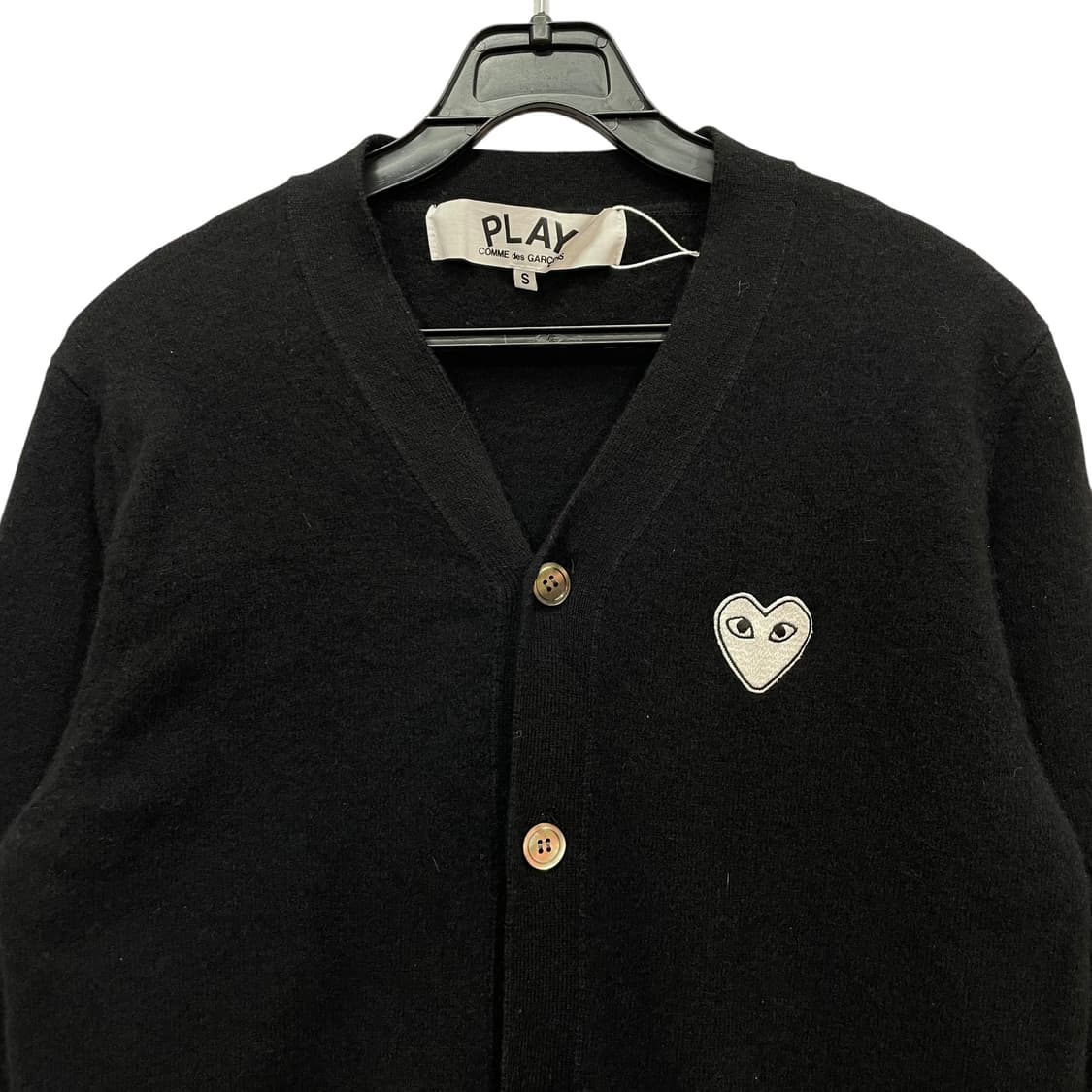    CDG PLAY Heart Patch Cardigan 상품이미지2
