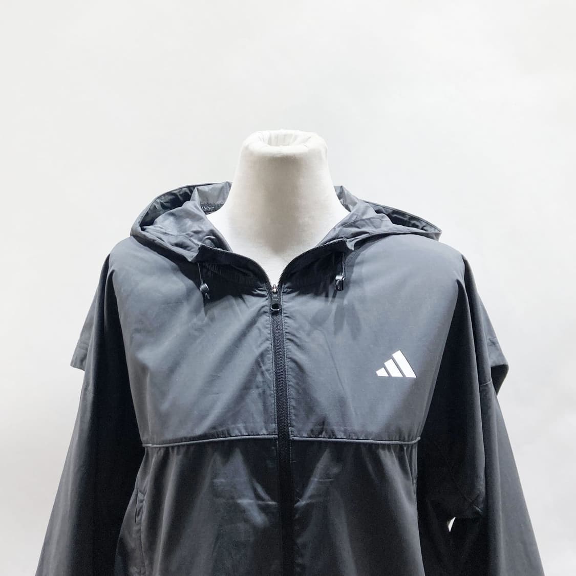 아디다스 2023 하이퍼글램 윈드브레이커 M  상품이미지2