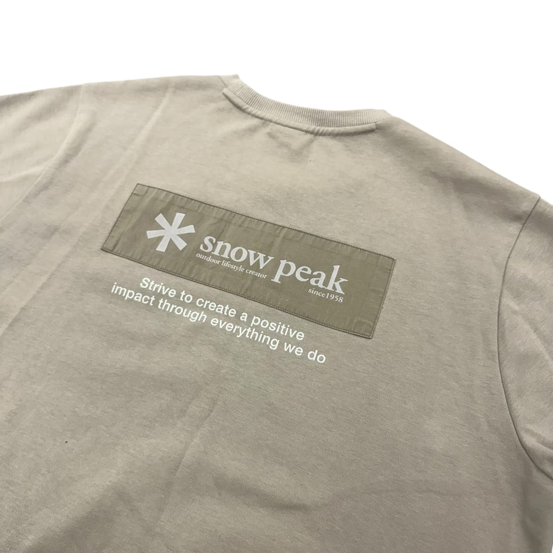 스노우피크 맨투맨 상품이미지3