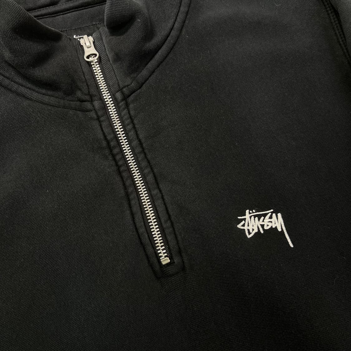 100 스투시 자수로고 반집업 맨투맨 상품이미지2