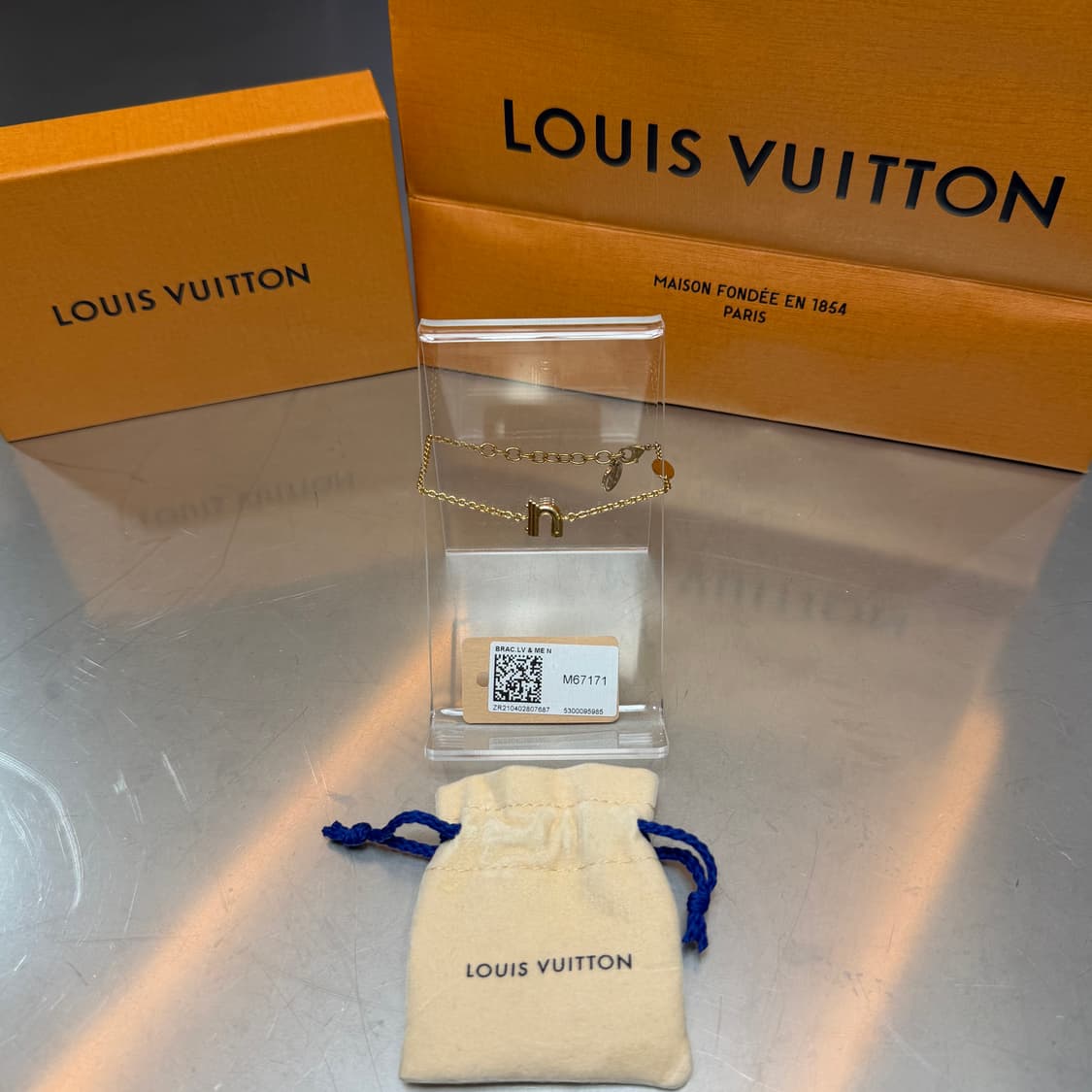 [리오브] 루이비통 LV 앤 미 N 팔찌 상품이미지1
