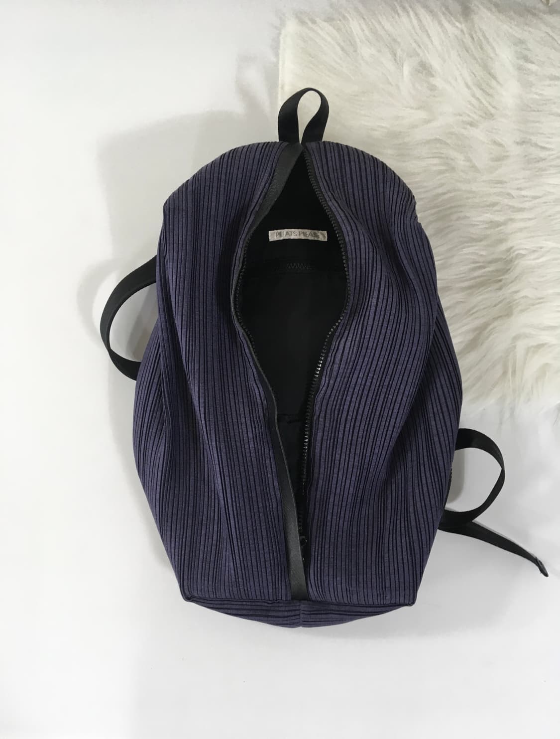 이세이미야케 플리츠플리즈 백팩 상품이미지2