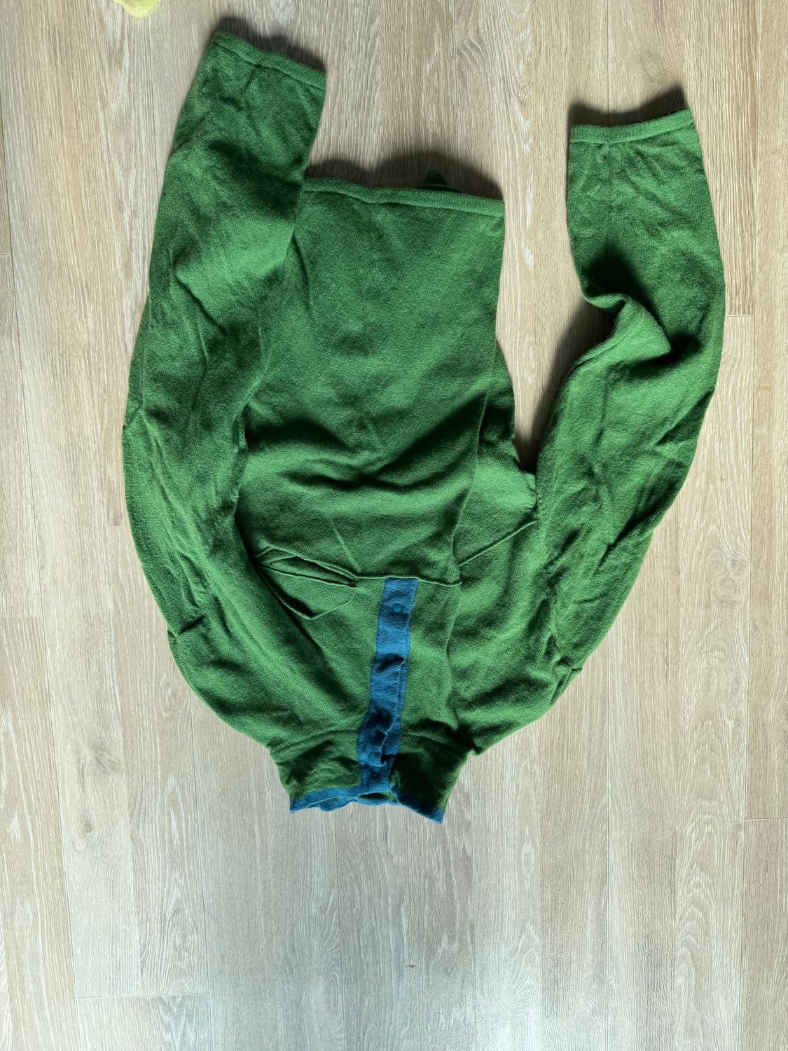 벌스데이수트 스냅풀오버니트 브라운,그린 라지 상품이미지2