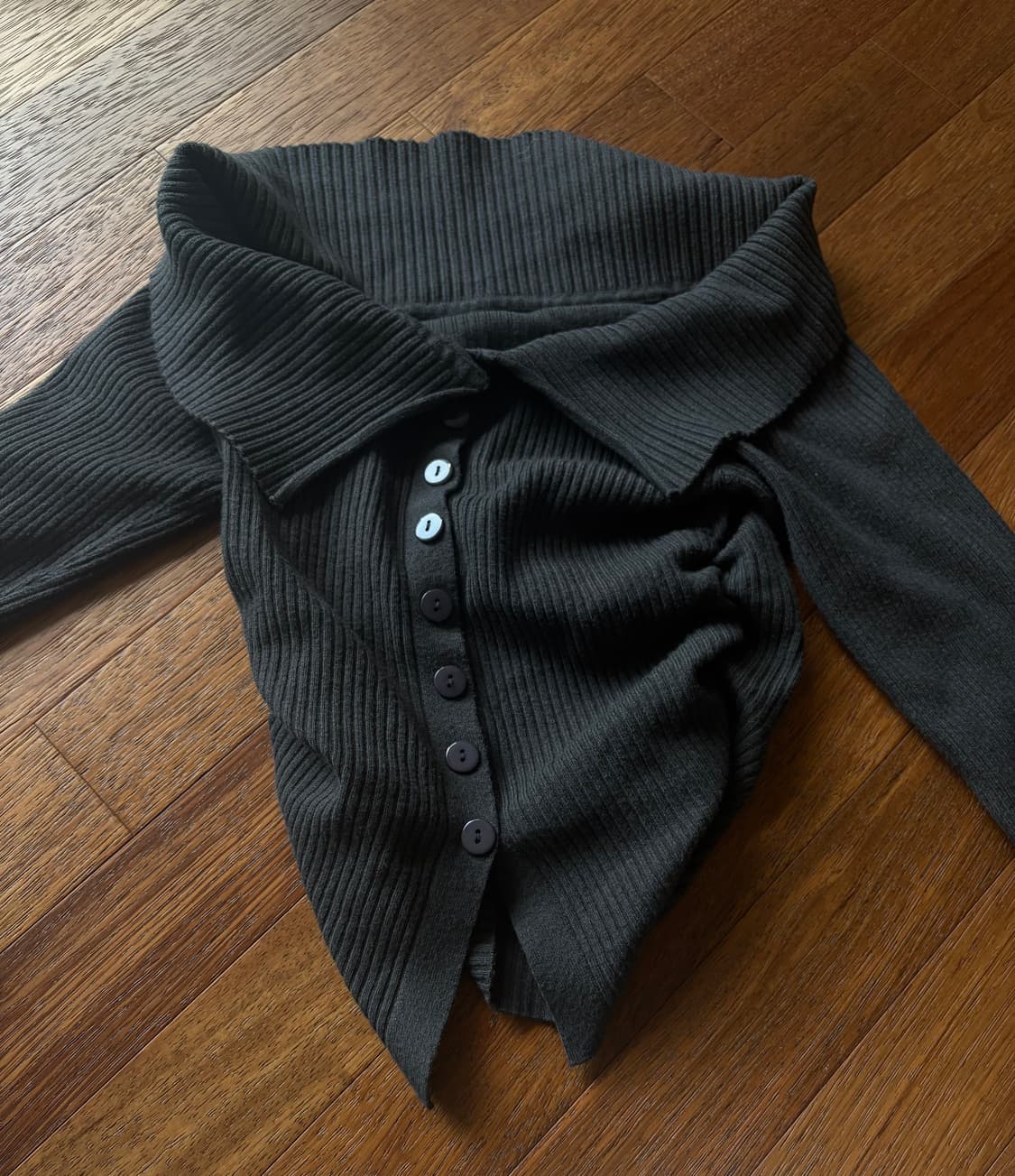 차콜 오프숄더 상품이미지2